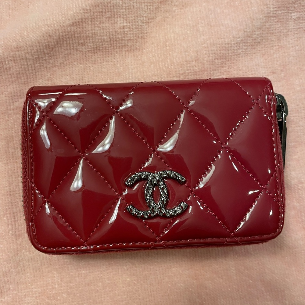 Chanel Pink zip around coin/ card holder